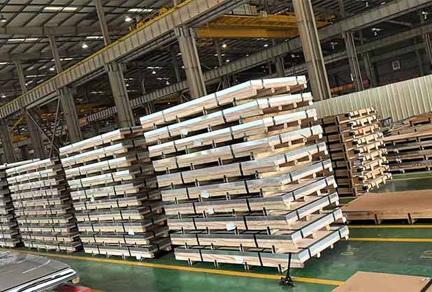 🚢 Shipping Update | Ferosteel Ships Premium Decorative Stainless Steel Sheets to Middle East Trading Partner